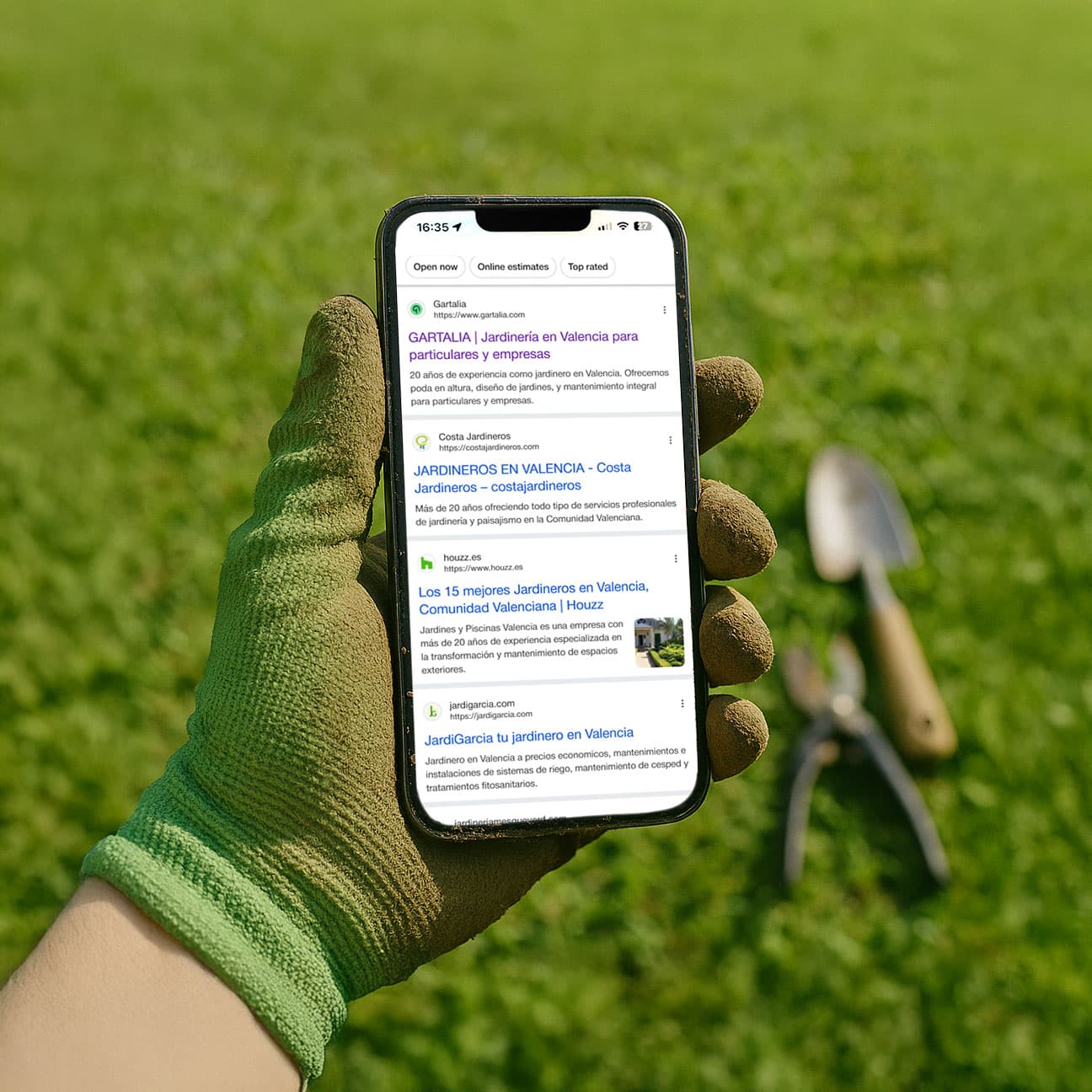 Vista móvil de la web de jardinería